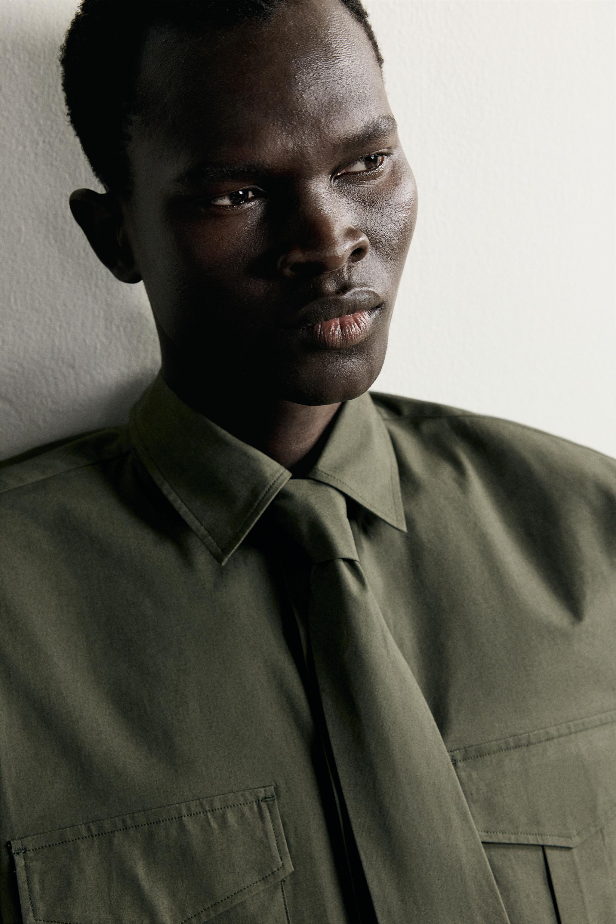 RELAXED FIT SHIRT WITH MATCHING TIE